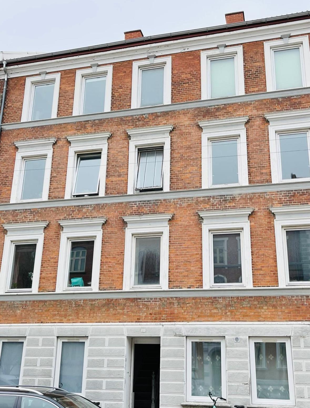 Scandinavian Apartment Hotel -Lunden 2- Central 2 Room Apartment Horsens Buitenkant foto